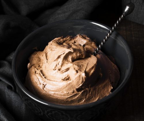 Mousse au chocolat : 2.50 €